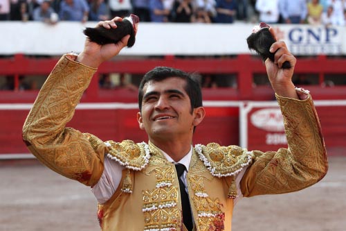 Monterrey (Méx) / El resumen en video de la corrida del domingo